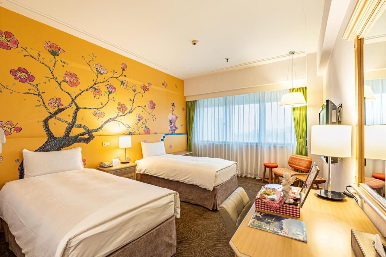 Chateau De Chine Hotel Hualien Esterno foto Deluxe Room